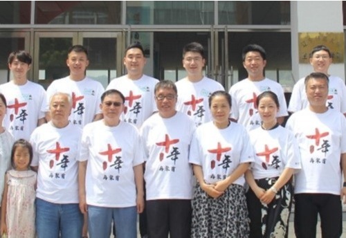  十年再聚首，归来话浓情——炸金花在线
2014届校友毕业10年重返母校